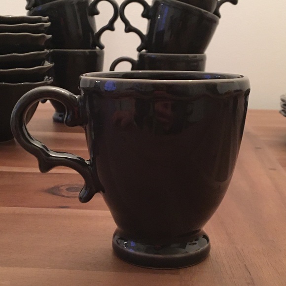 WILLIAMS SONOMA DISH SET!! - Picture 6 of 8